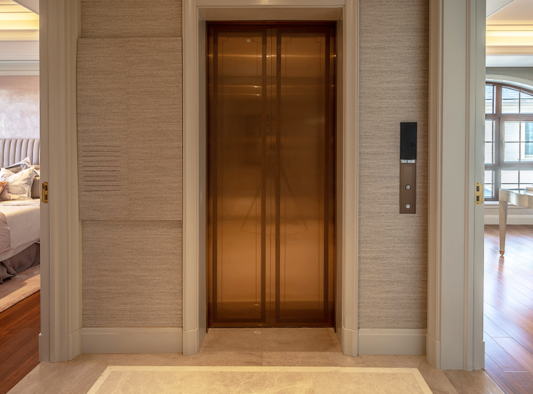 Lift Vila Rumah